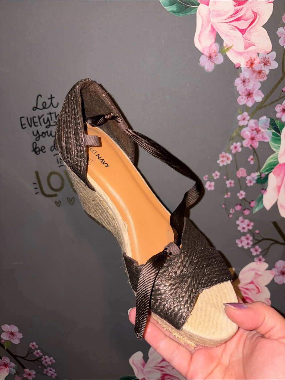 Old Navy Brown Wedges Size 8